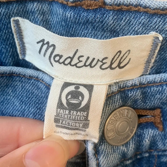 Madewell The High Rise Slim Crop Boyjean distressed raw hem Size 26 - Picture 4 of 14